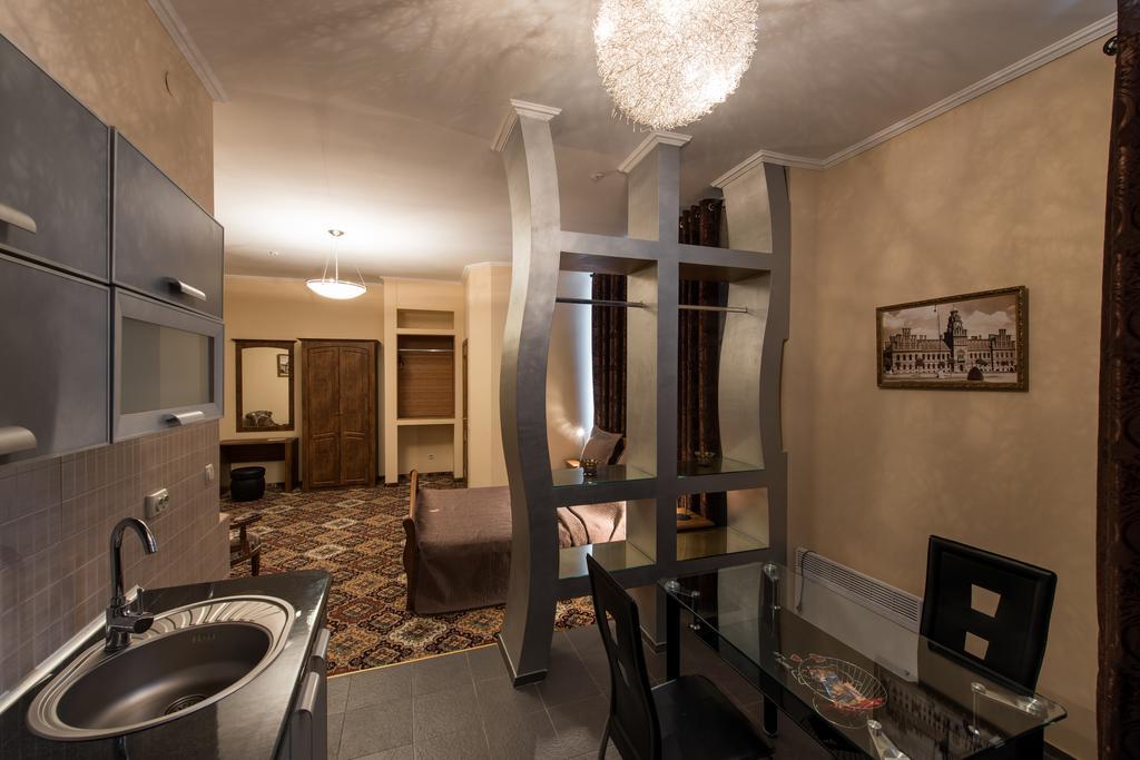 צ'רנוביץ Premium Hotel חדר תמונה