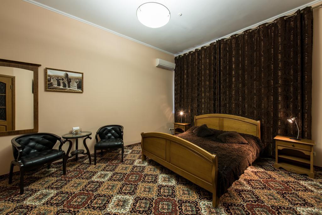 צ'רנוביץ Premium Hotel חדר תמונה